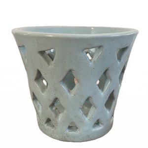 Sky Blue Lattice Ceramic Vase